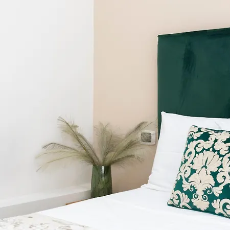 Margab Bed & Breakfast 4*